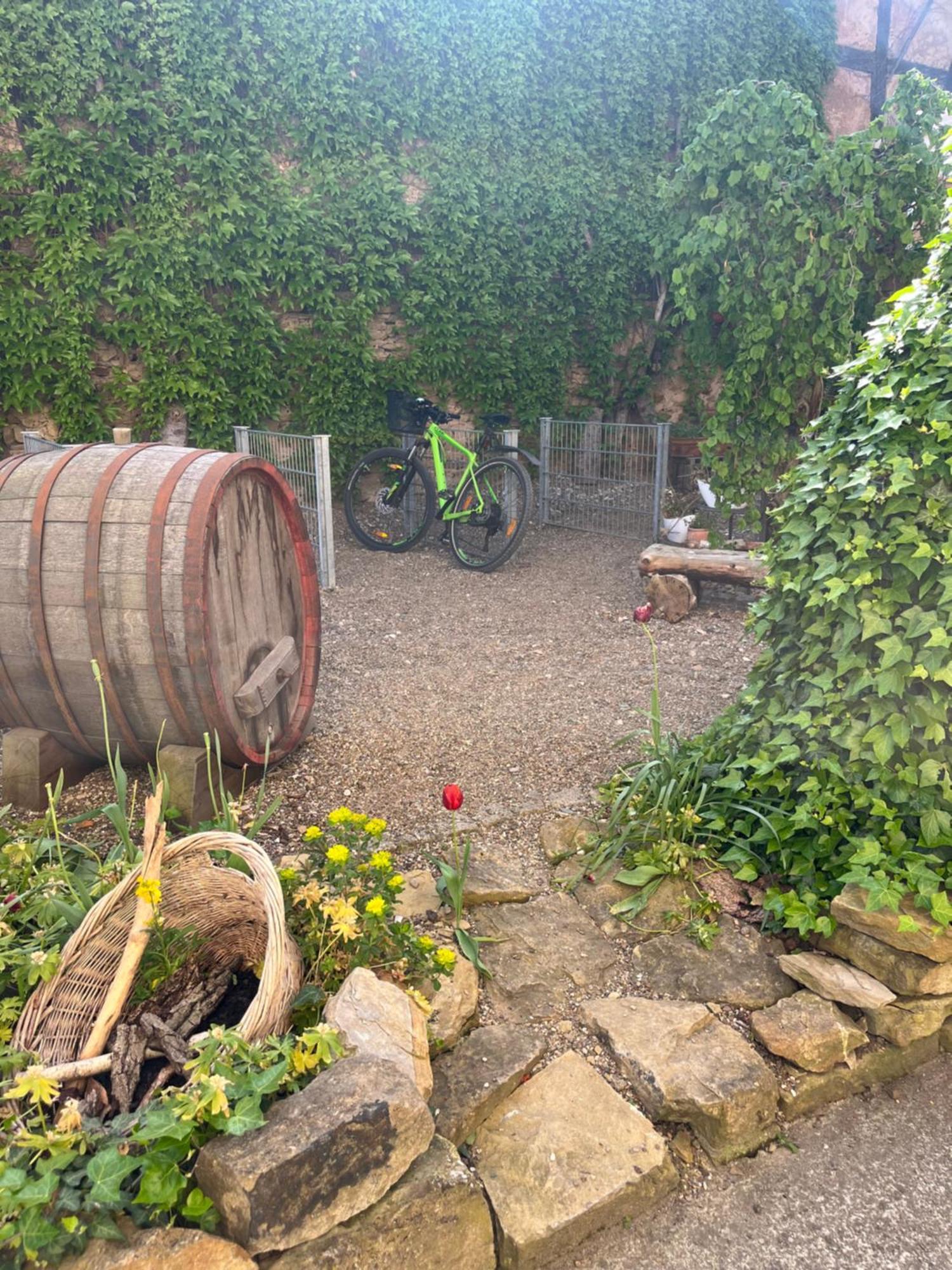 Hotel Weinstube Am Markt Gerolzhofen Luaran gambar