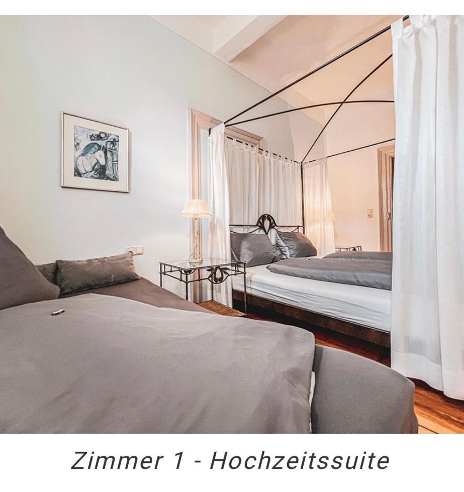 Hotel Weinstube Am Markt Gerolzhofen Luaran gambar