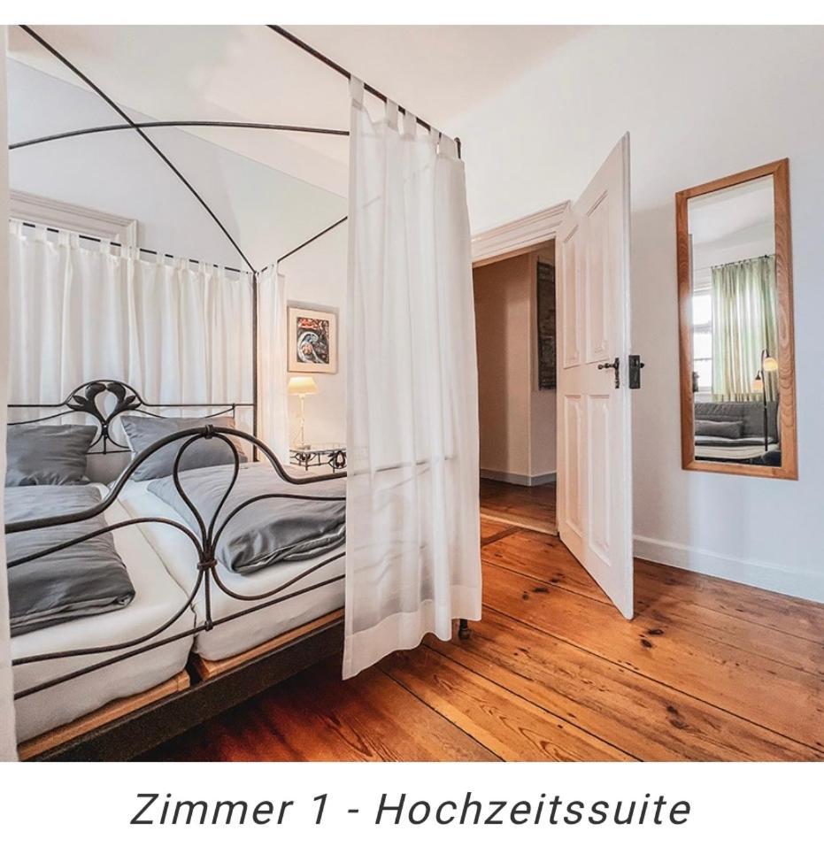 Hotel Weinstube Am Markt Gerolzhofen Luaran gambar