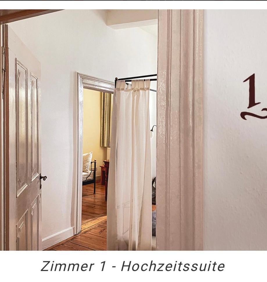 Hotel Weinstube Am Markt Gerolzhofen Luaran gambar