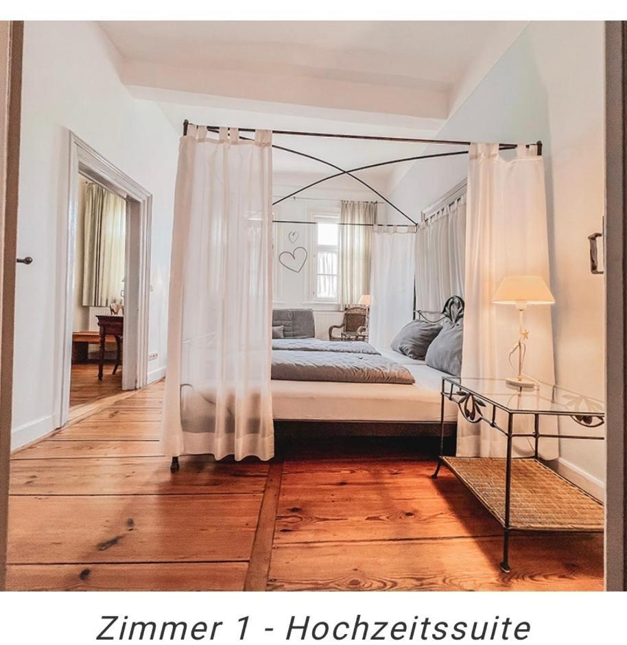 Hotel Weinstube Am Markt Gerolzhofen Luaran gambar